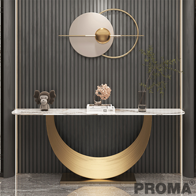 CONSOLE TABLE FOR A MODERN ENTRANCE BALCONY.